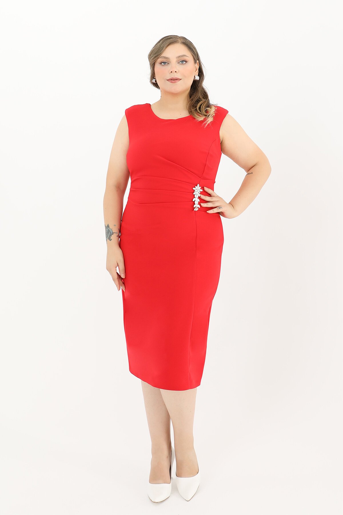 Broş Detaylı Midi Elbise - 1649