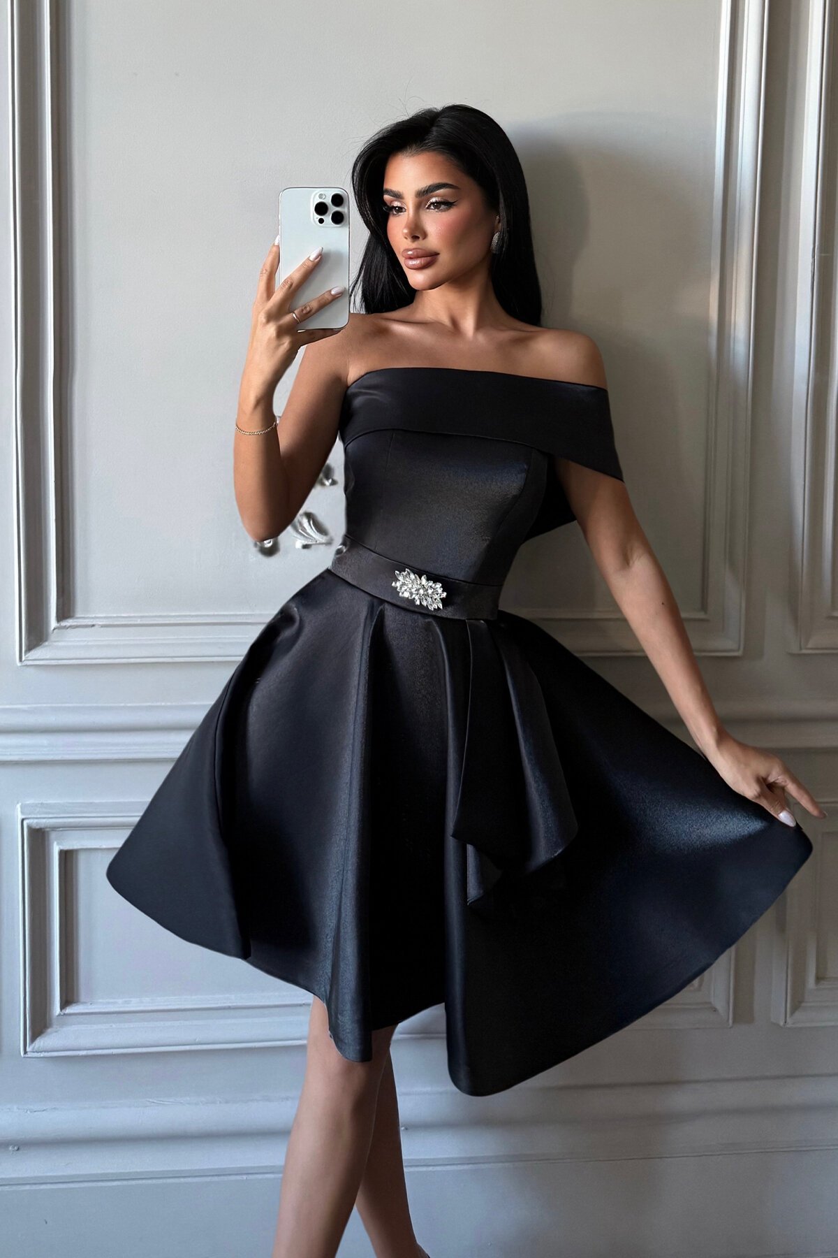 Broş Detaylı Mini Elbise - 1738