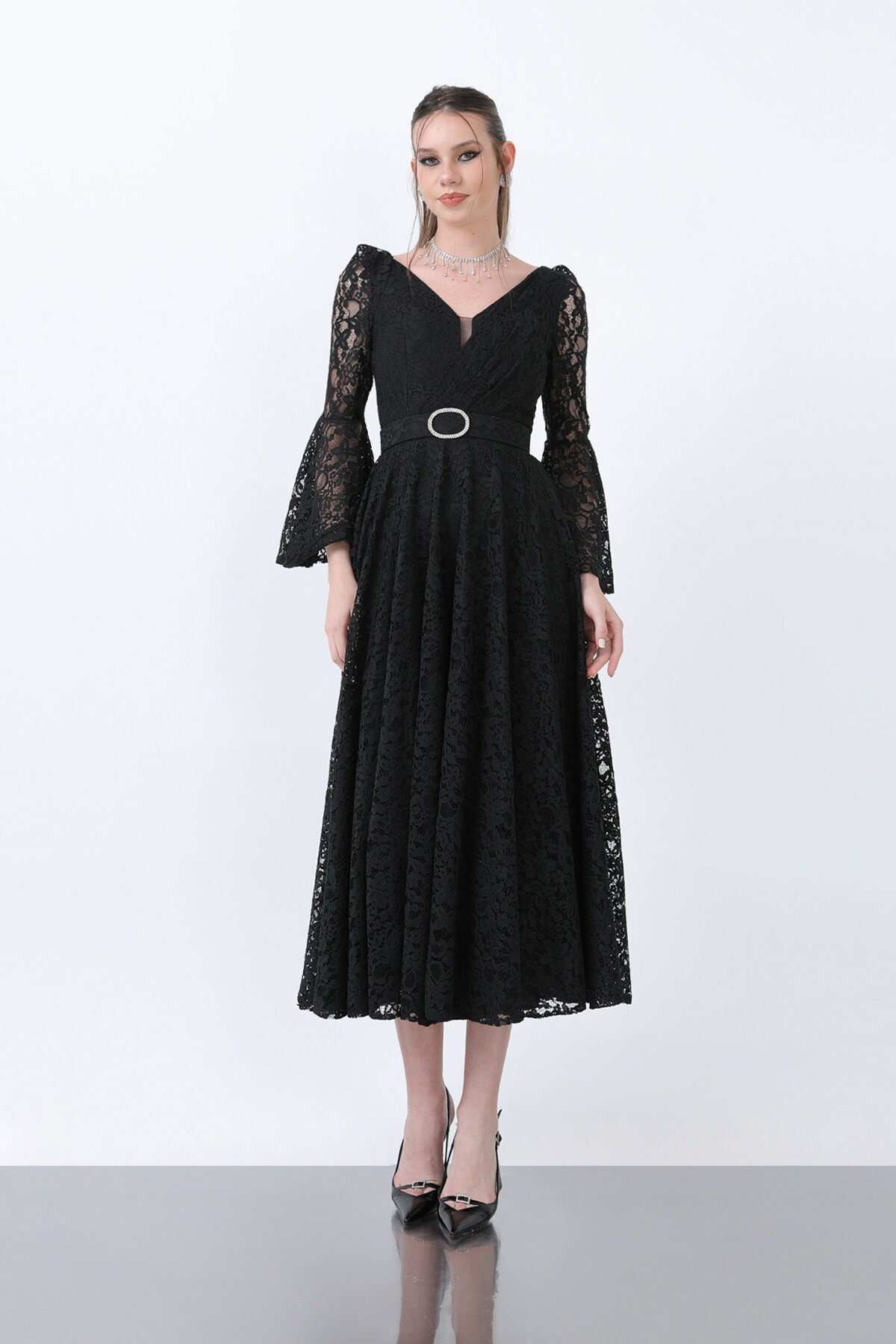 Dantelli Kemer Detaylı Midi Elbise - 1636