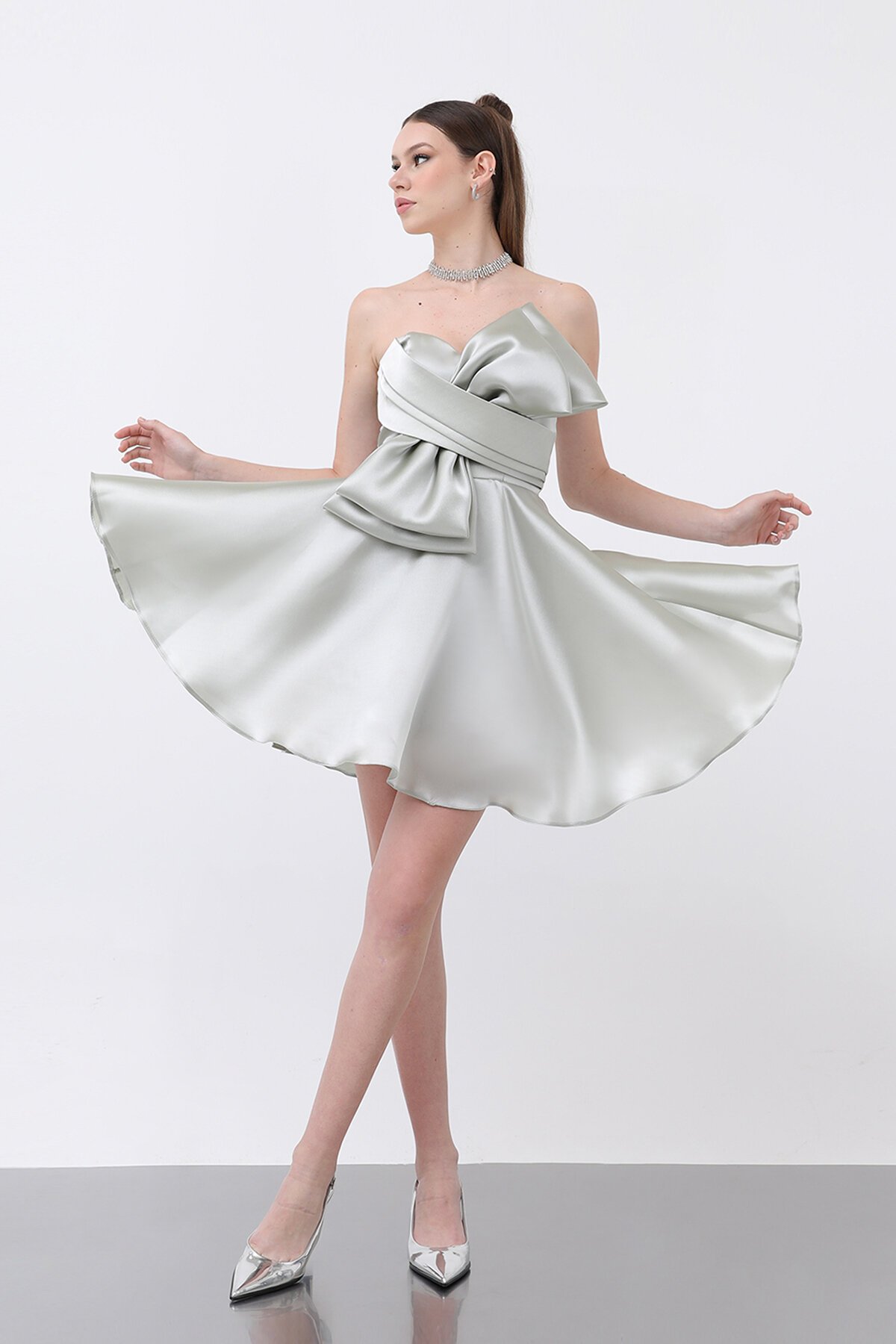 Fiyonk Detaylı Straplez Mini Elbise - 1810