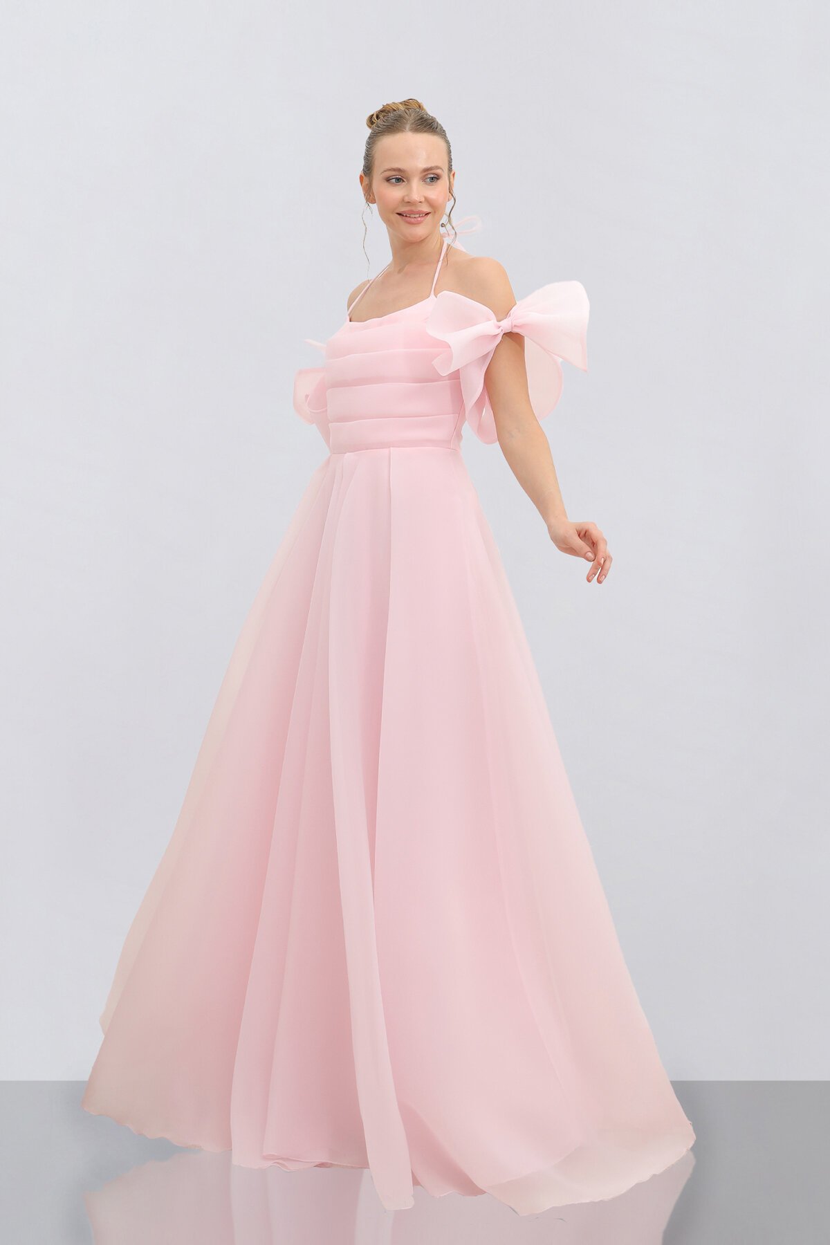 Boyundan Bağlamalı Fiyonk Detaylı Elbise - 1761