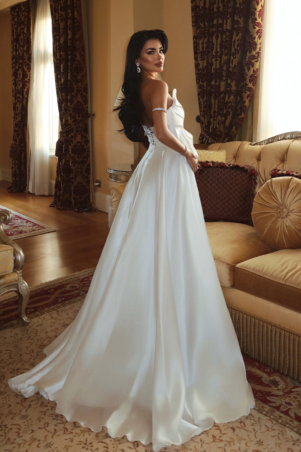 Fiyonklu Straplez Elbise - 1763