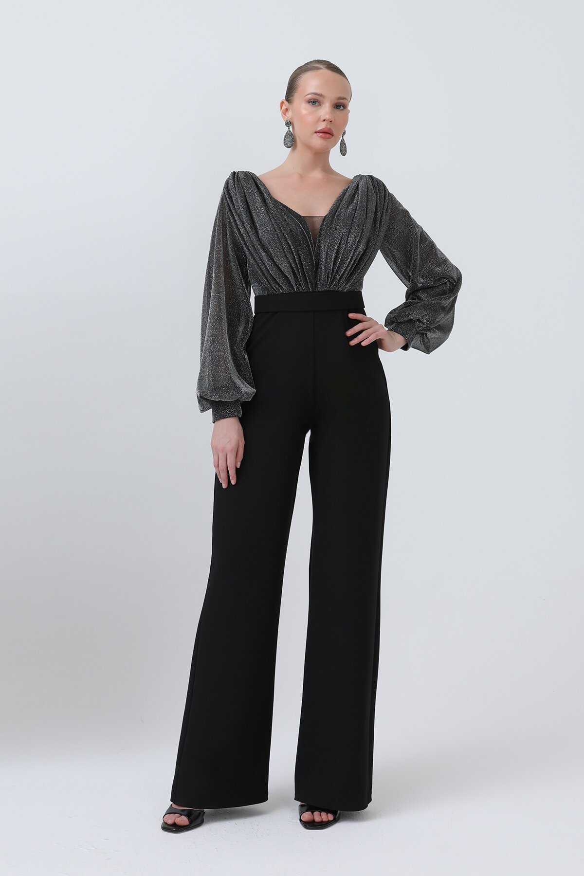 Simli Göğüs Drapeli Tulum - 1656