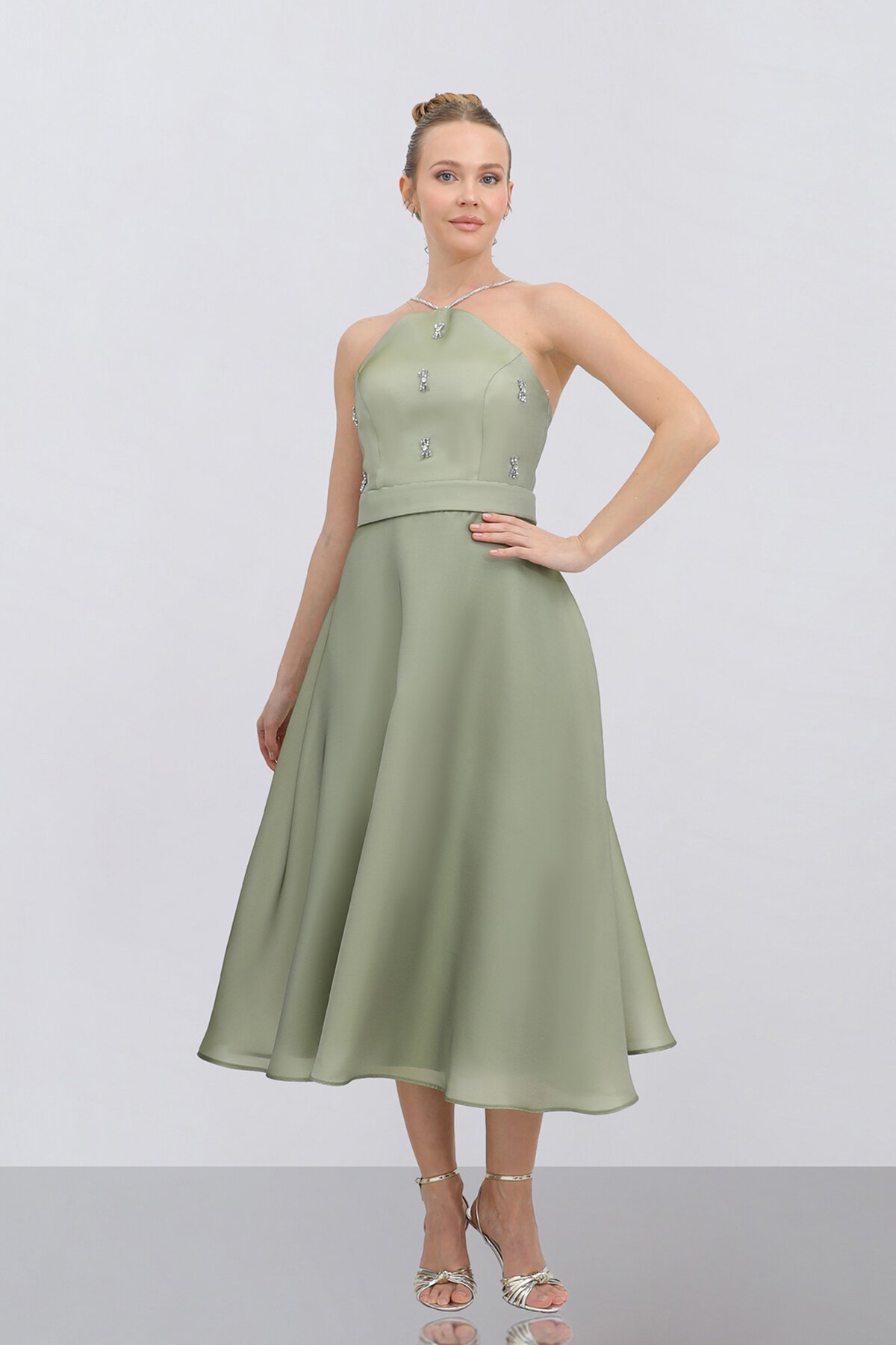 Halter Yaka Taş İşlemeli Midi Elbise - 1790