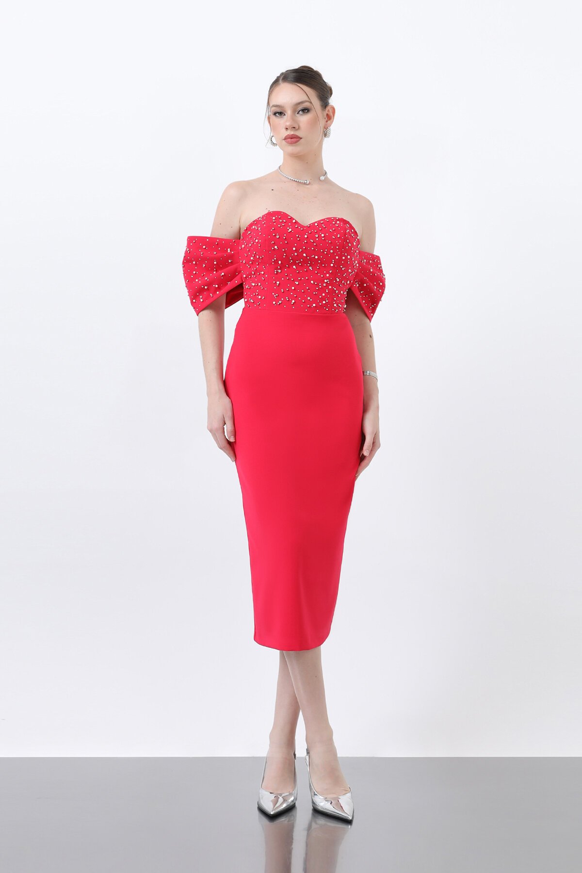 Kol Detaylı İncili Midi Elbise - 1823