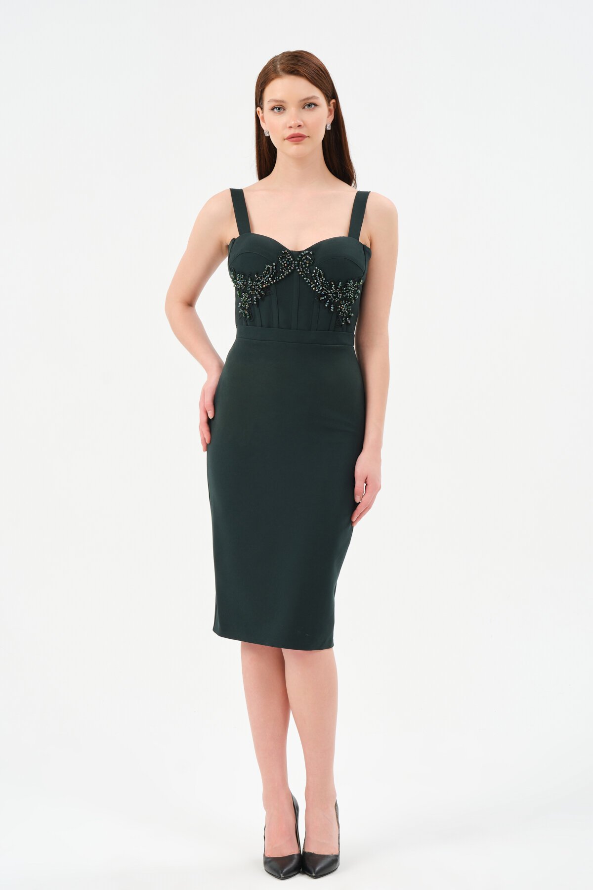 İşleme Detaylı Askılı Midi Elbise - 1536