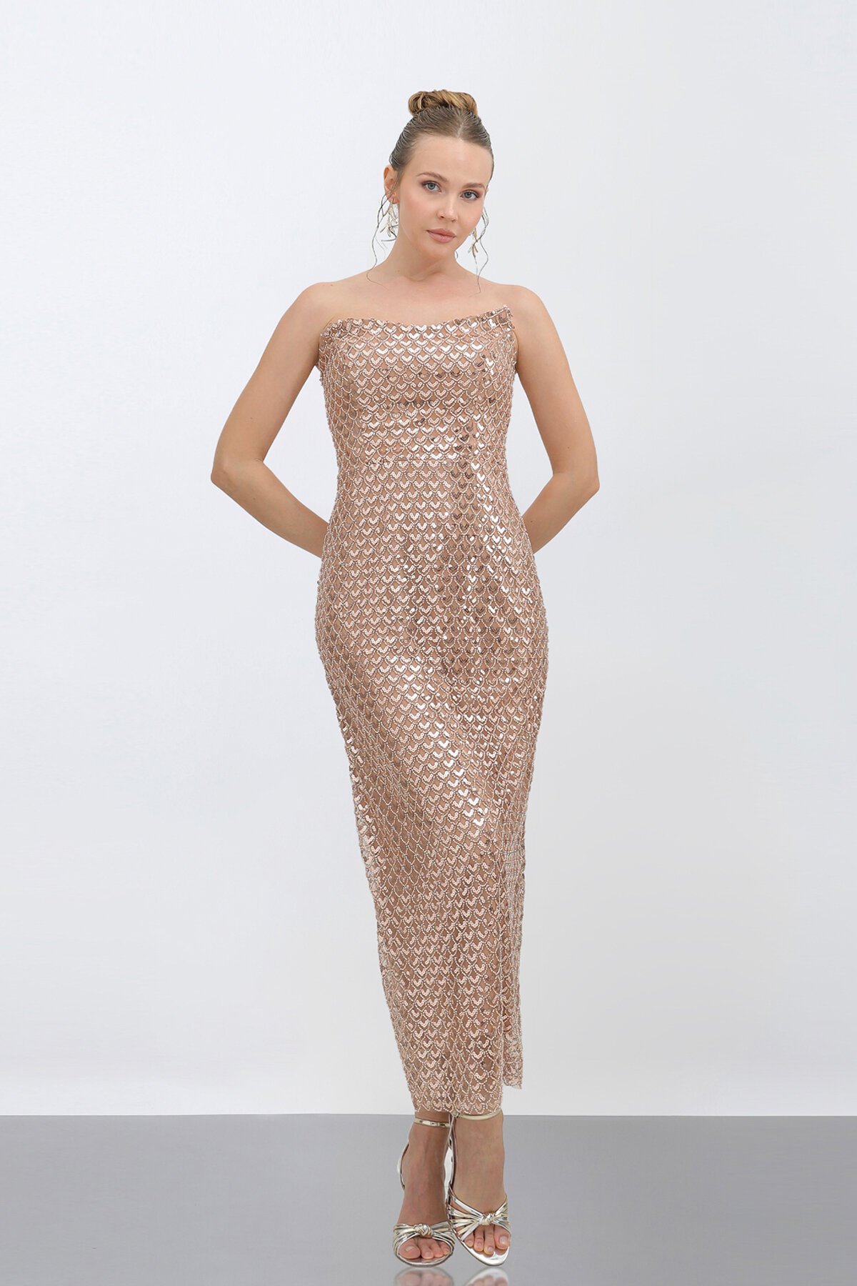 Payetli Straplez Midi Elbise - 1786