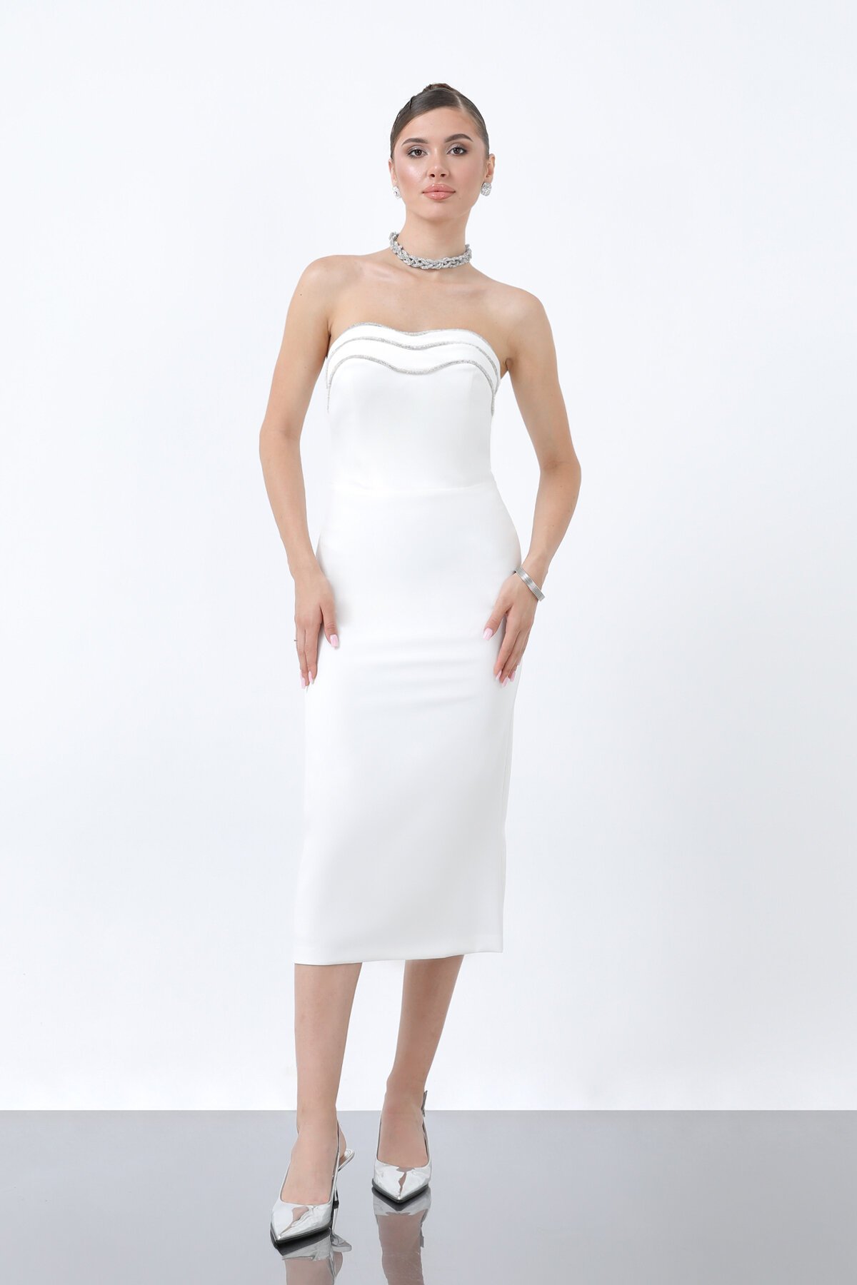 Taş İşlemeli Straplez Midi Elbise - 1871