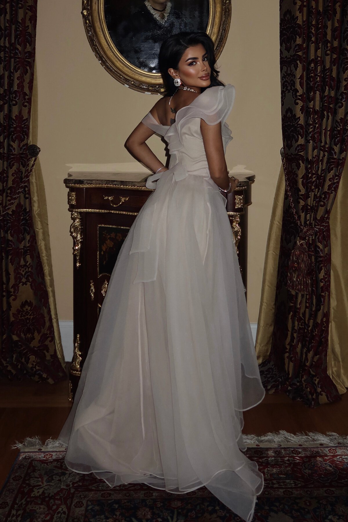 Tül Detaylı Volanlı Elbise - 6003