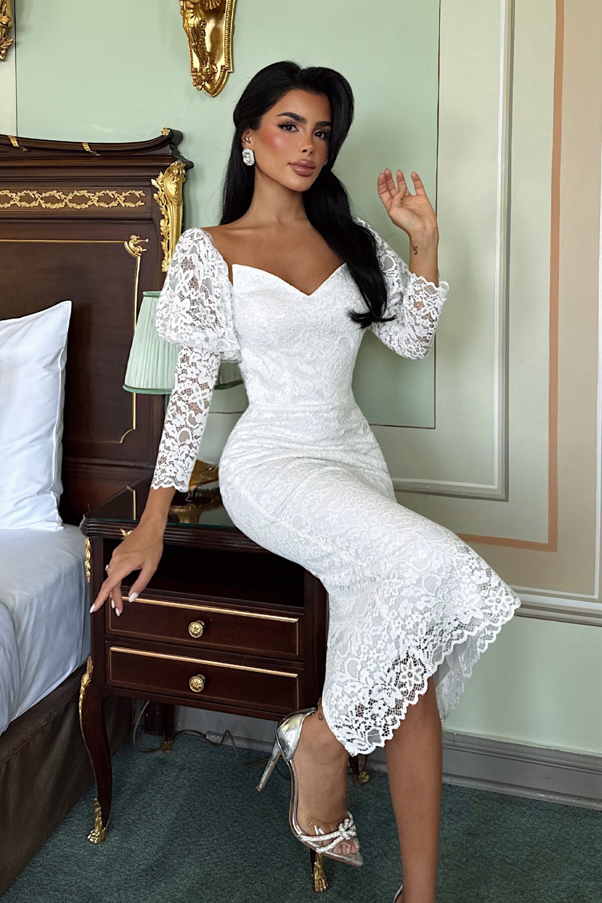 Balon Kol Detaylı Straplez Midi Elbise - 1594