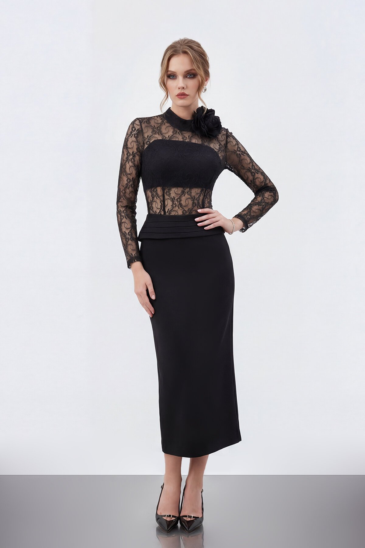Dantel Büstiyer Detaylı Midi Elbise - 2041