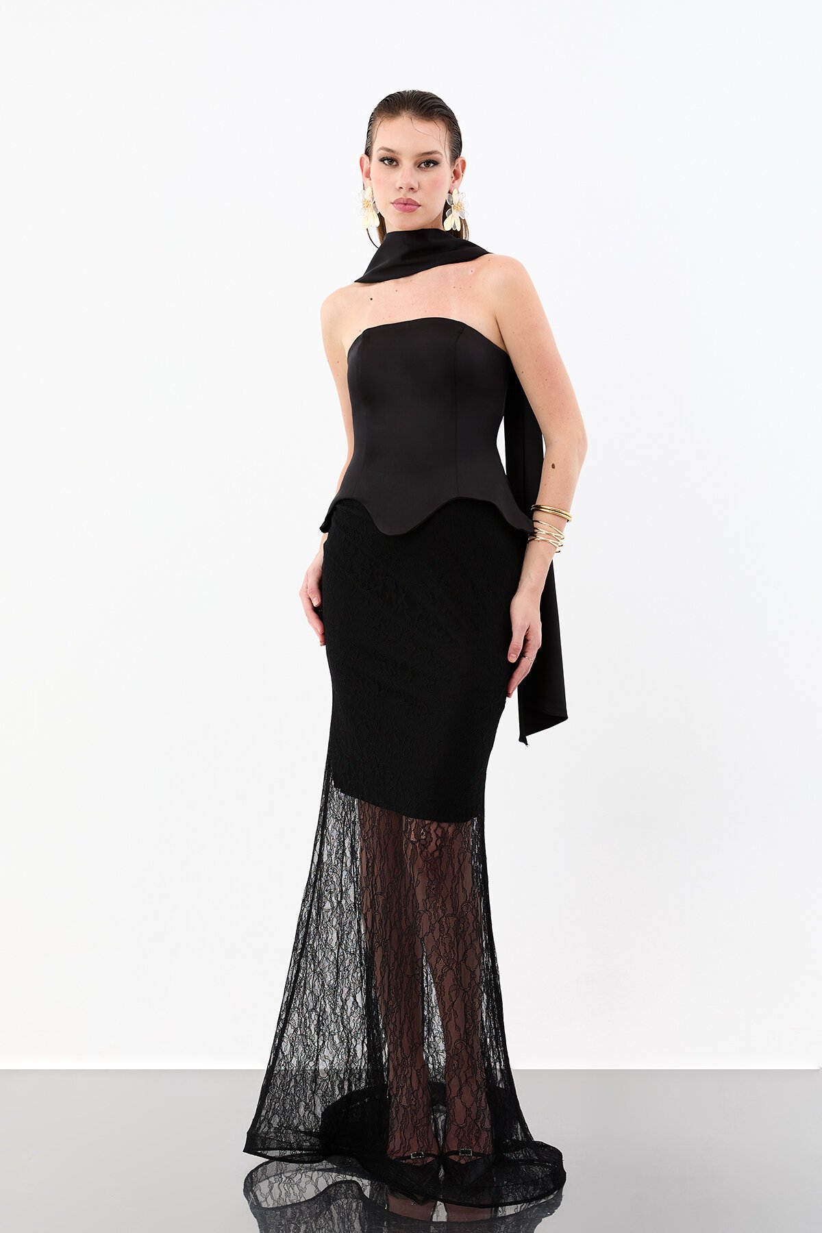 Dantel Etek Detaylı Straplez Uzun Abiye - 2032