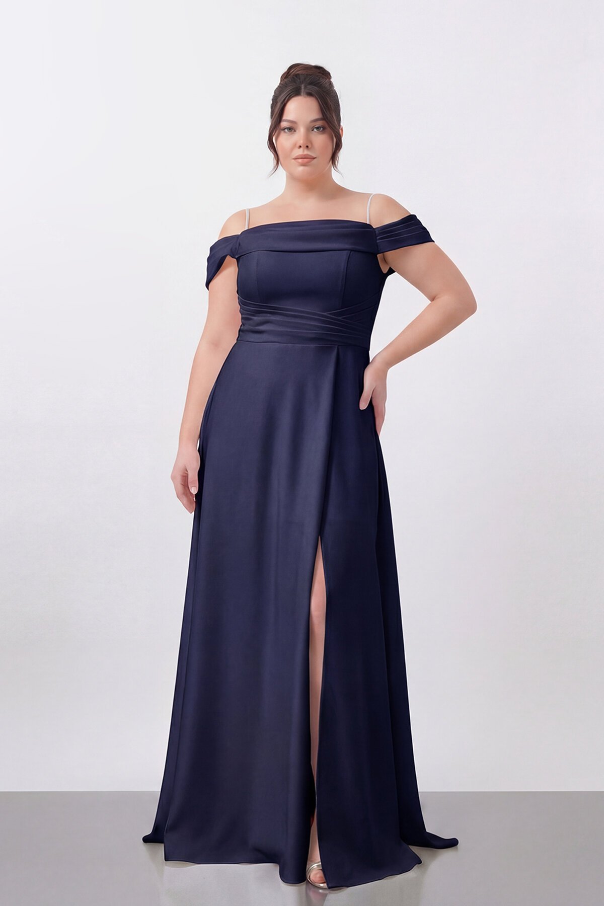 Drapeli Omuz Açık Yırtmaçlı Uzun Abiye - 1496