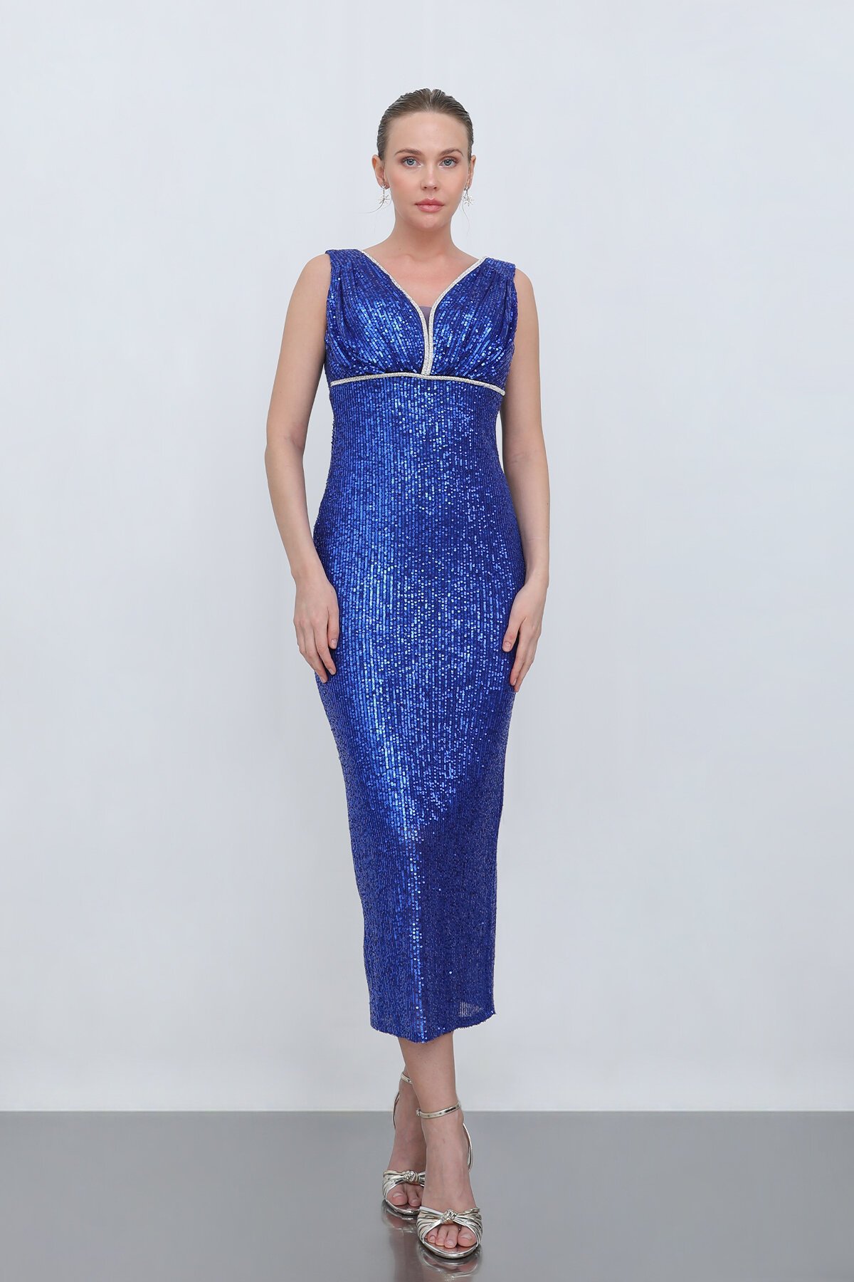 Göğüs Detaylı Payetli Midi Elbise - 1706