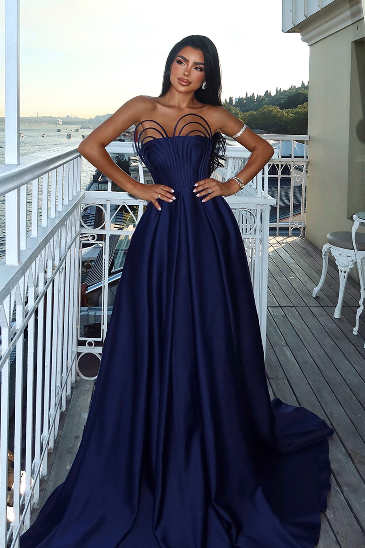 Göğüs Detaylı Straplez Elbise - 1886