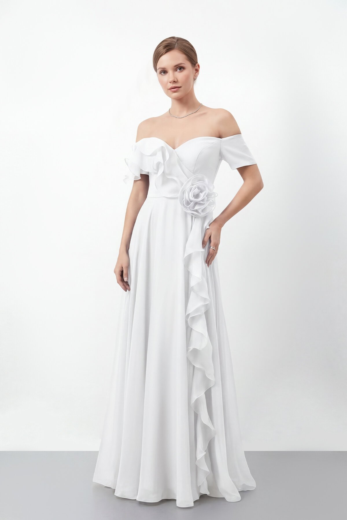 Gül Detaylı Volanlı Şifon Uzun Abiye - 1996