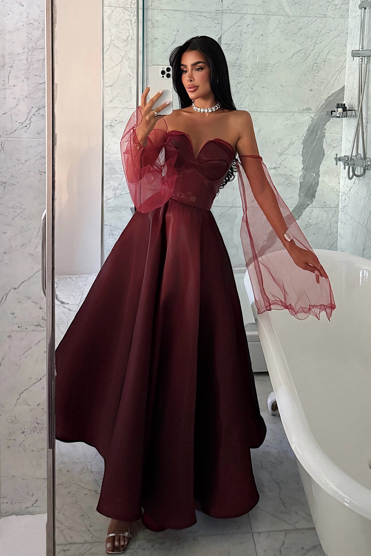 Kalp Yaka Tül Detaylı Elbise - 1818