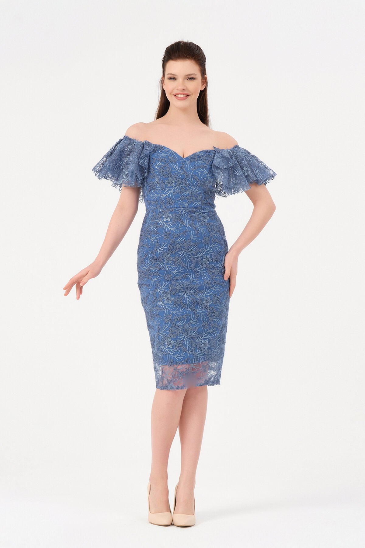 Kayık Yaka Dantelli Midi Elbise - 1586