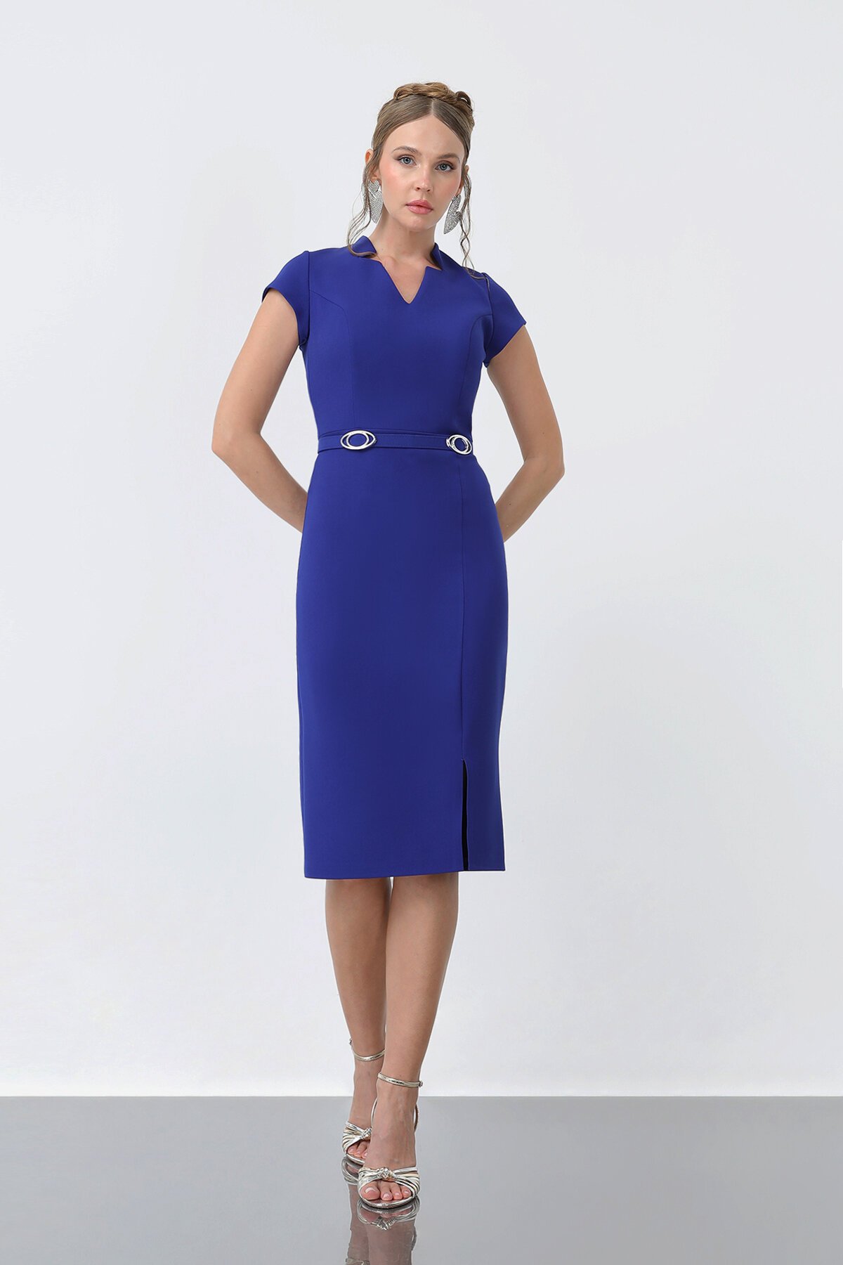 Kısa Kol Kemer Detaylı Elbise - 1913