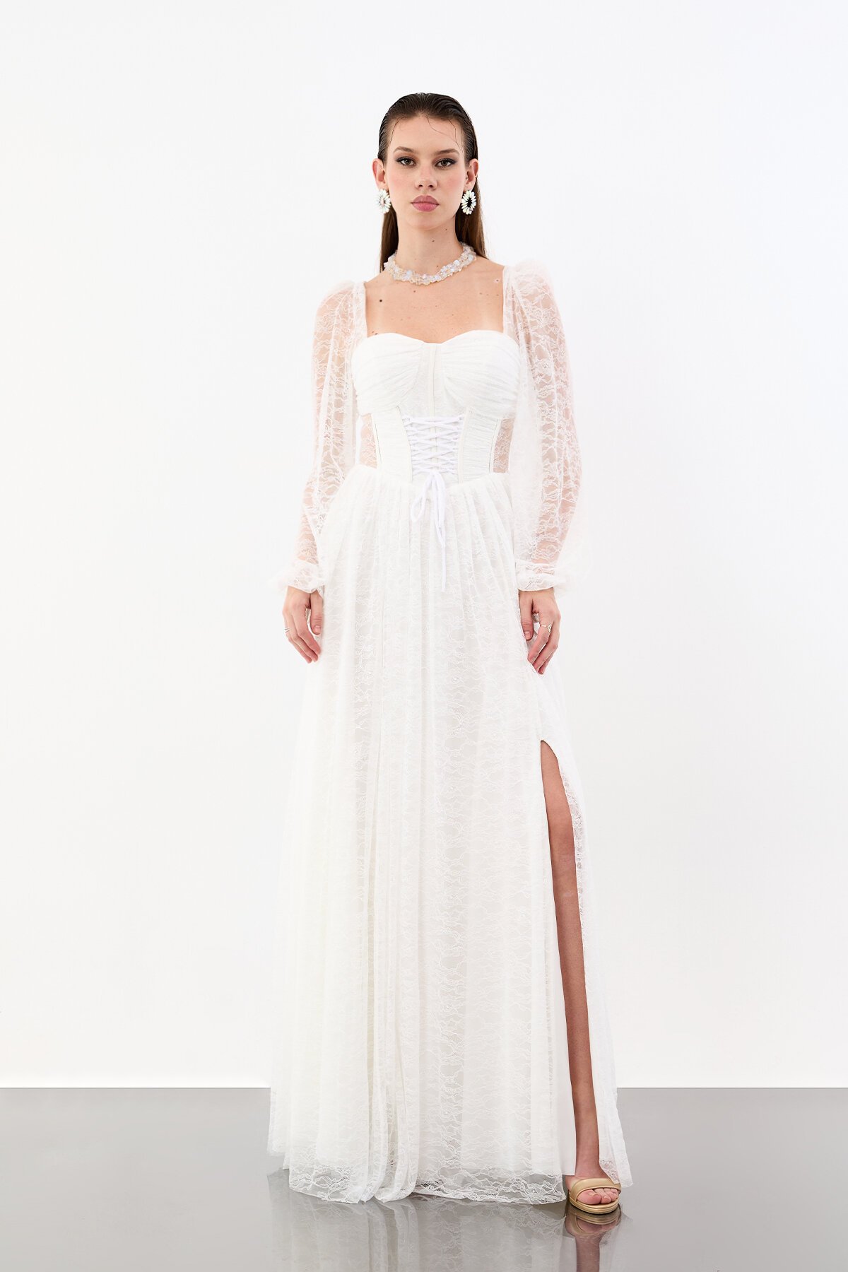 Korse Detaylı Dantelli Yırtmaçlı Elbise - 1946