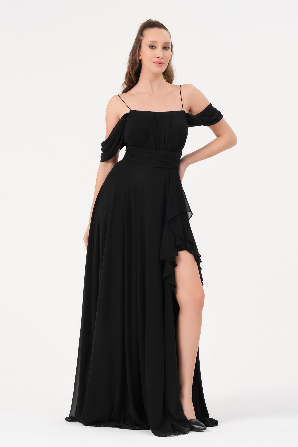 Omzu Düşük Yırtmaçlı Elbise - 1380