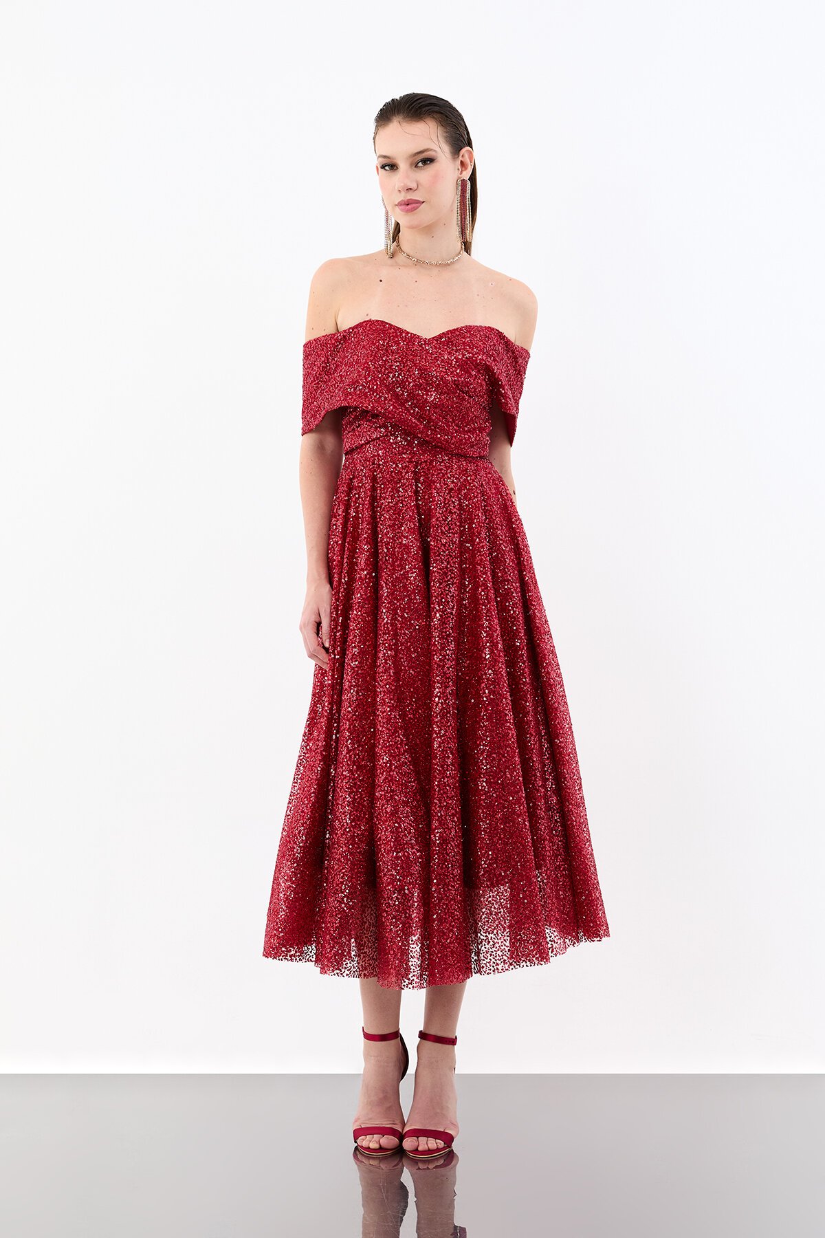 Sim Detaylı Düşük Omuz Abiye - 1967