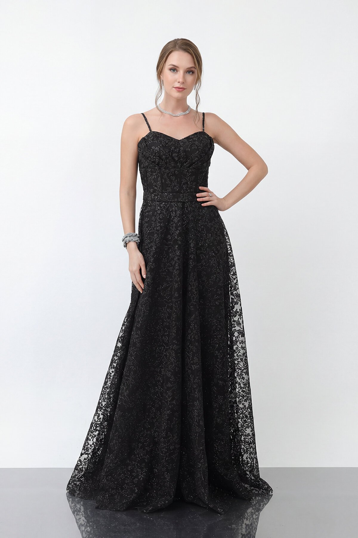 Simli Dantelli İp Askılı Uzun Abiye - 1960