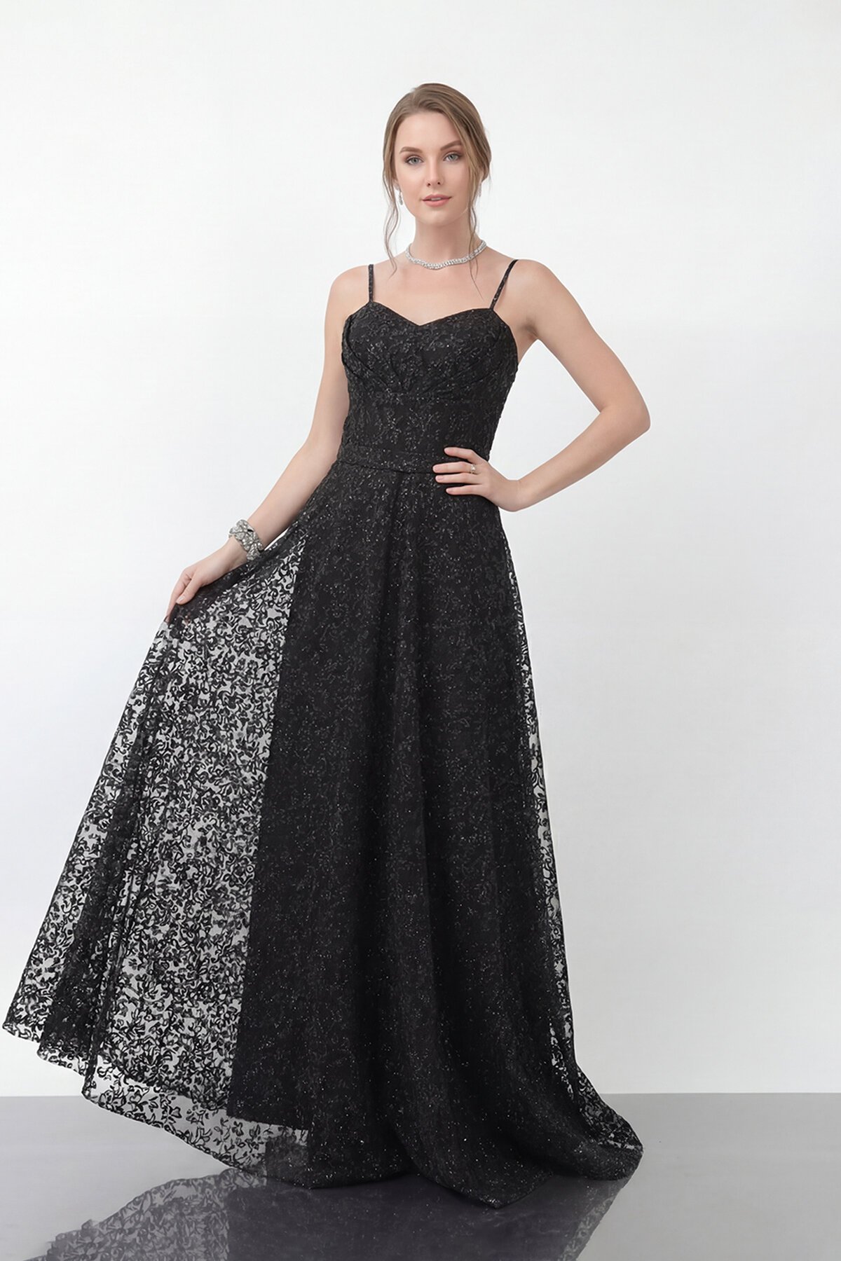 Simli Dantelli İp Askılı Uzun Abiye - 1960