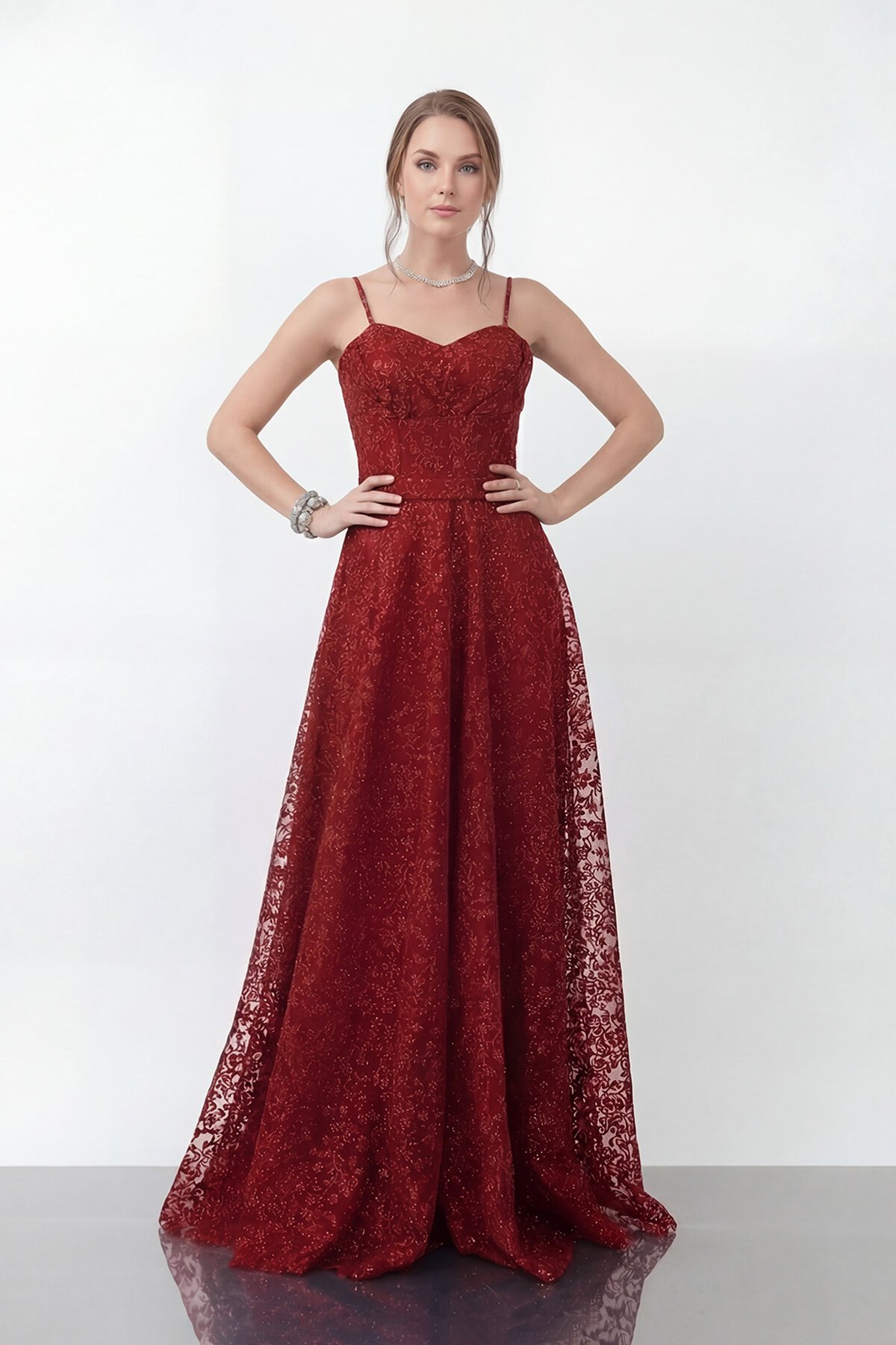 Simli Dantelli İp Askılı Uzun Abiye - 1960