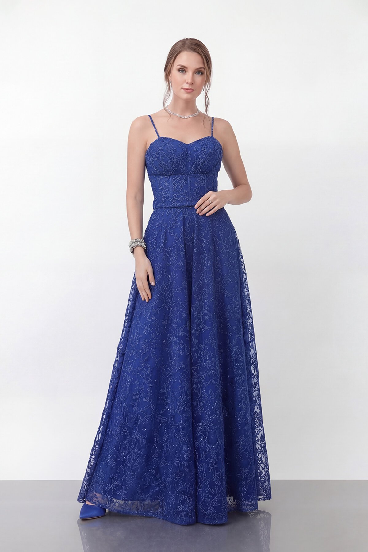 Simli Dantelli İp Askılı Uzun Abiye - 1960