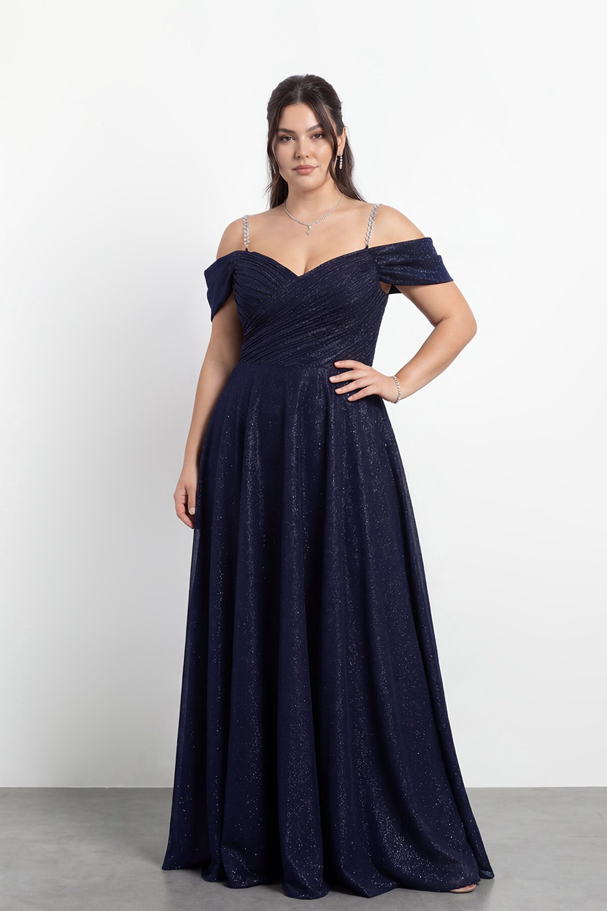 Taş Askılı Çapraz Büzgülü  Elbisesi - 2056