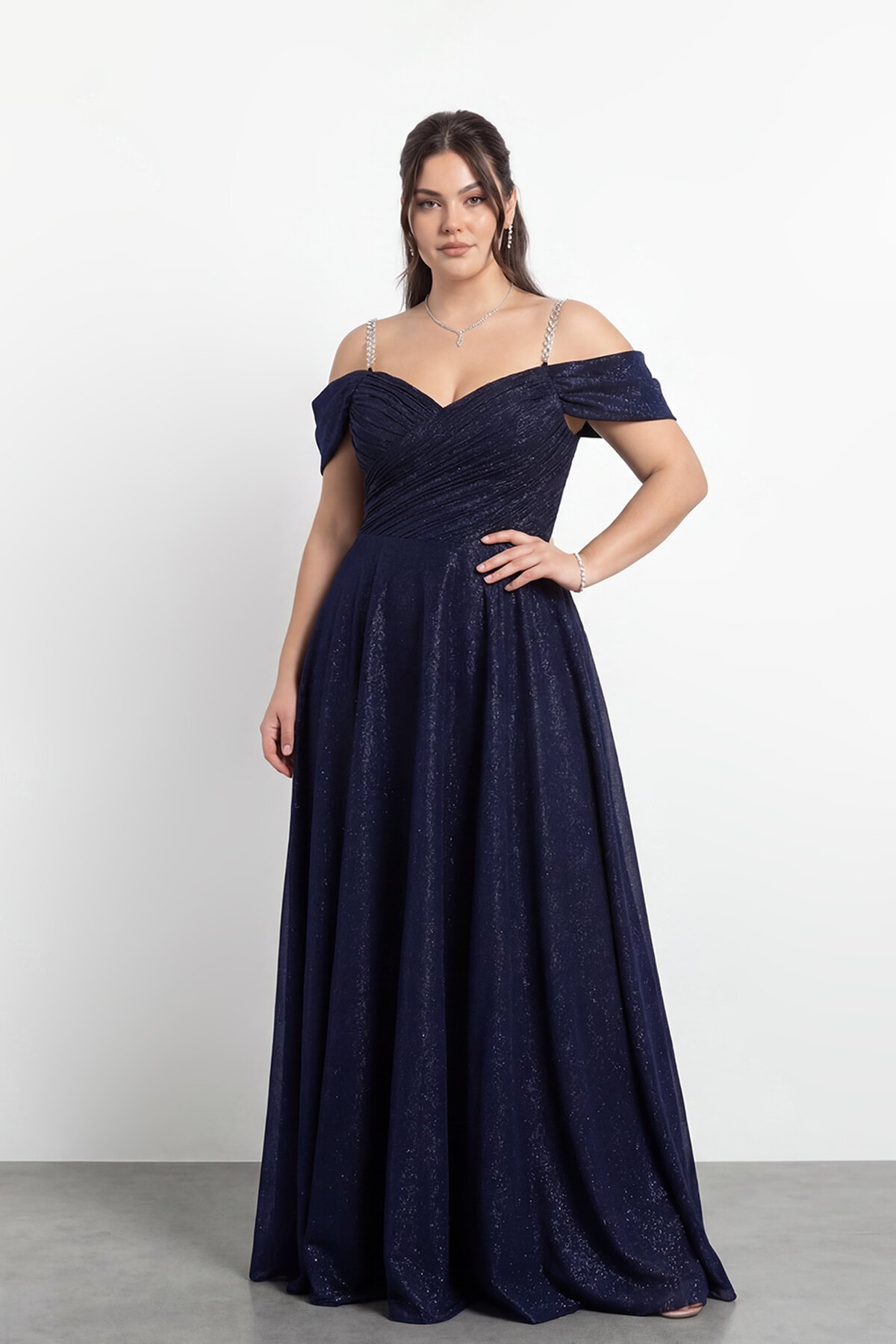 Taş Askılı Çapraz Büzgülü  Elbisesi - 2056