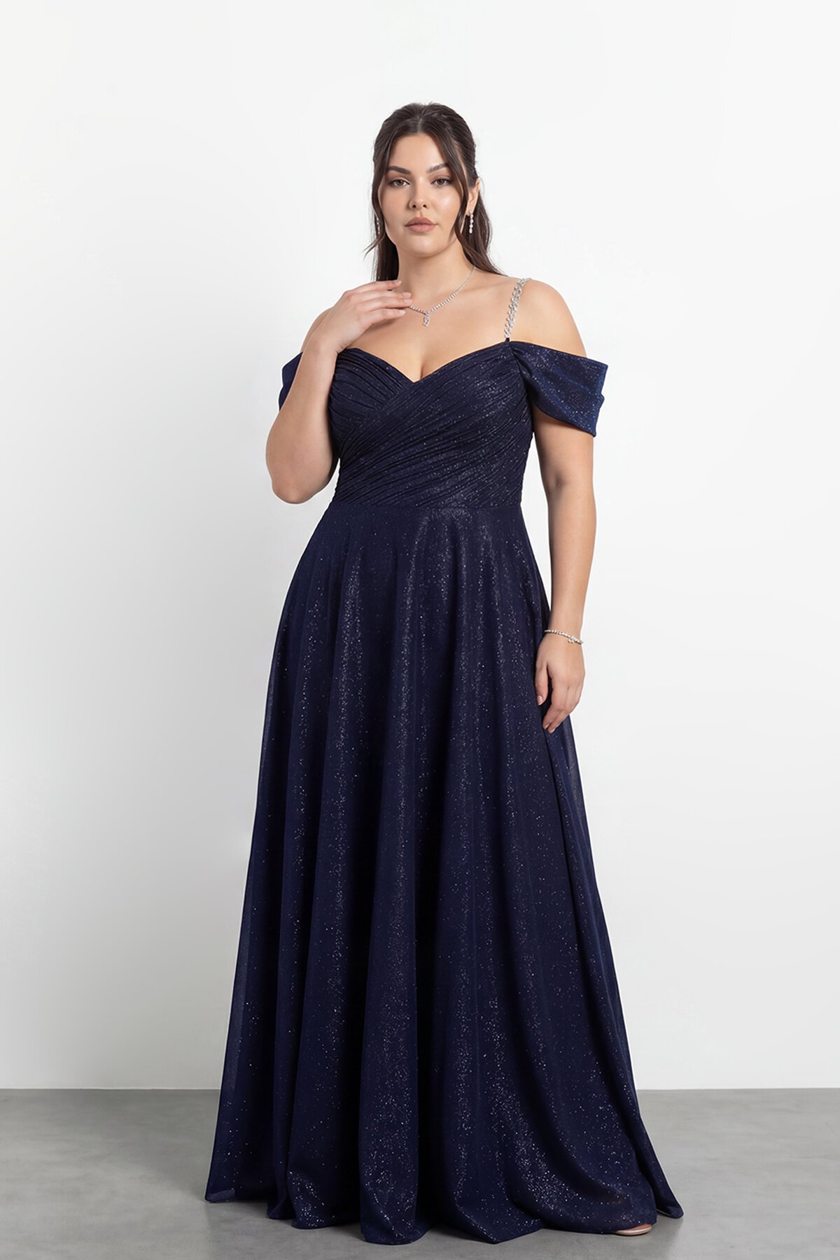 Taş Askılı Çapraz Büzgülü  Elbisesi - 2056