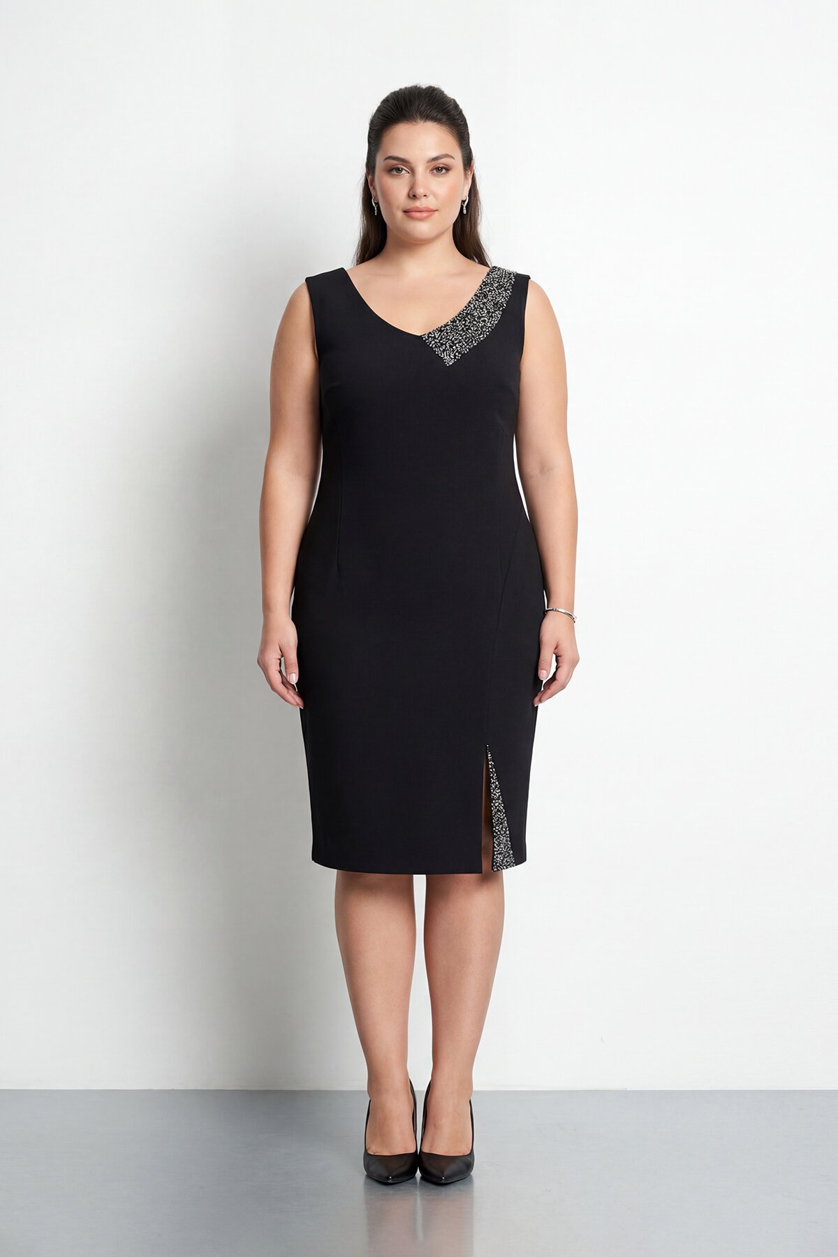 Taş Detaylı Asimetrik Büyük Beden Kalem Elbise - 2059