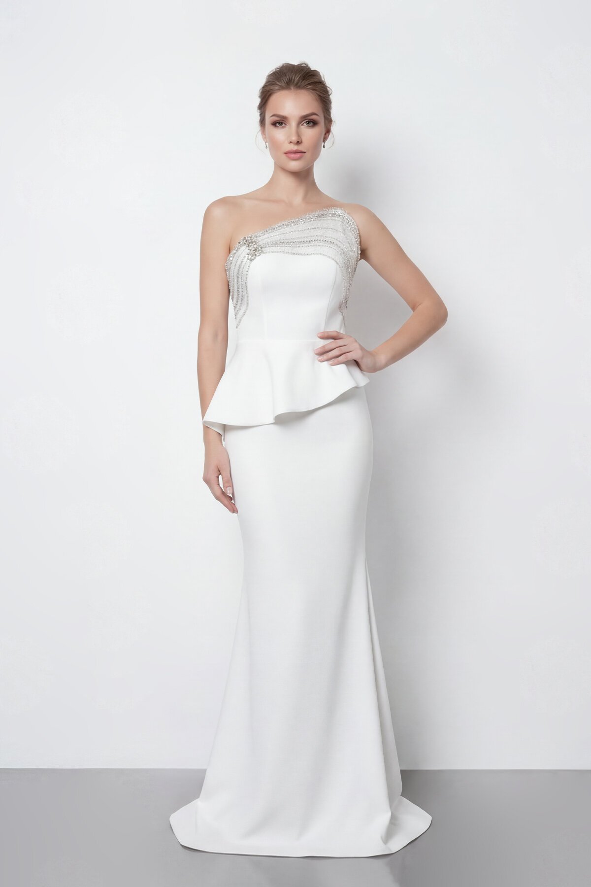 Taş İşlemeli Straplez Elbise - 2040