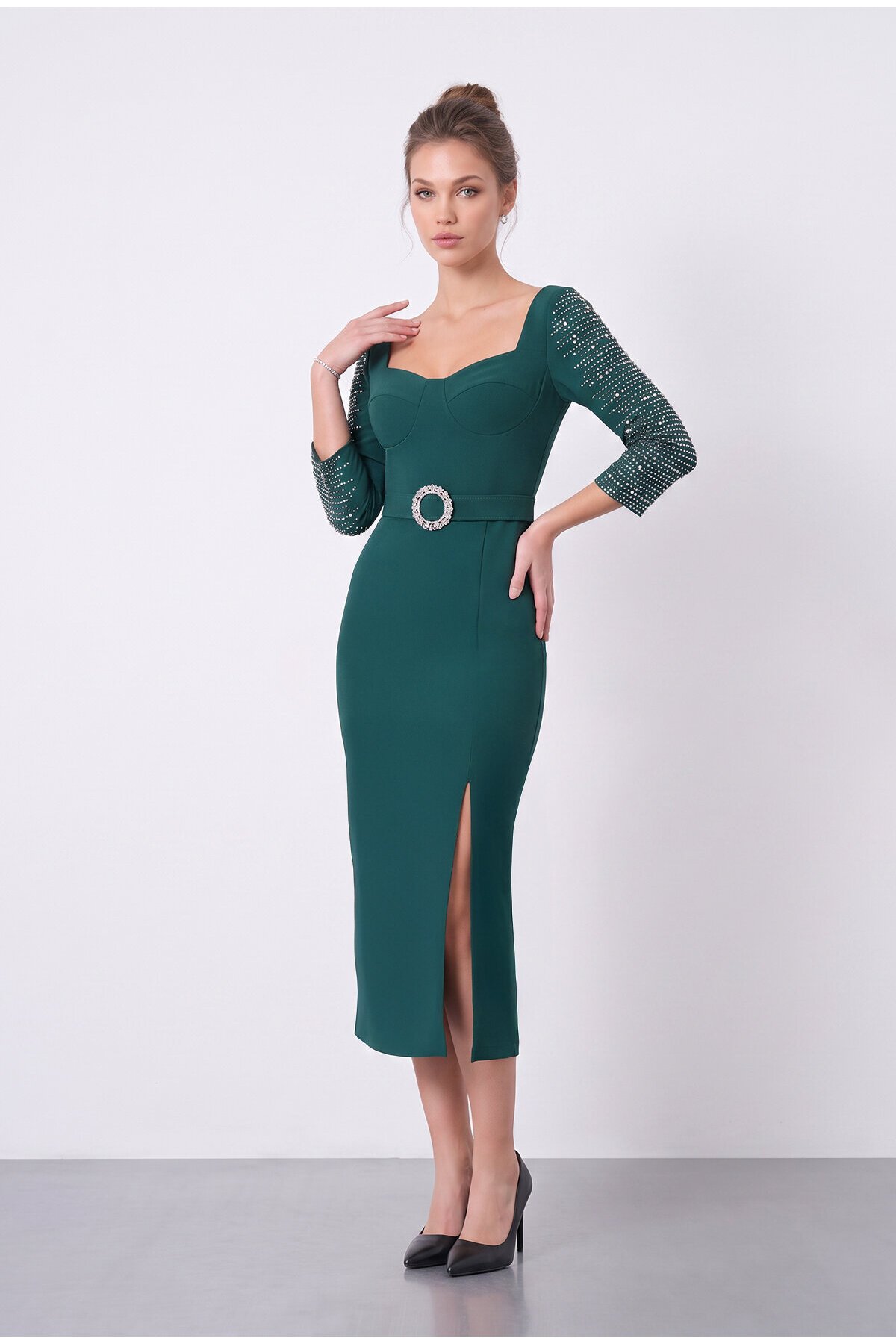 Taş İşlemeli Yırtmaçlı Midi Elbise - 1597
