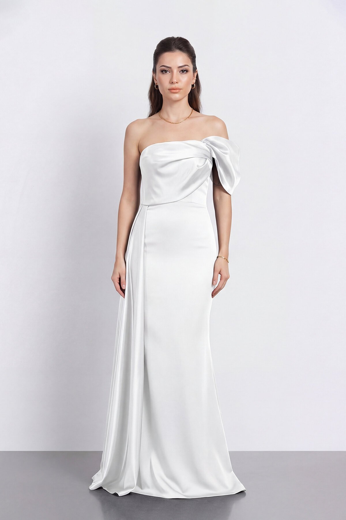 Tek Omuz Fiyonk Detaylı Uzun Abiye - 2124