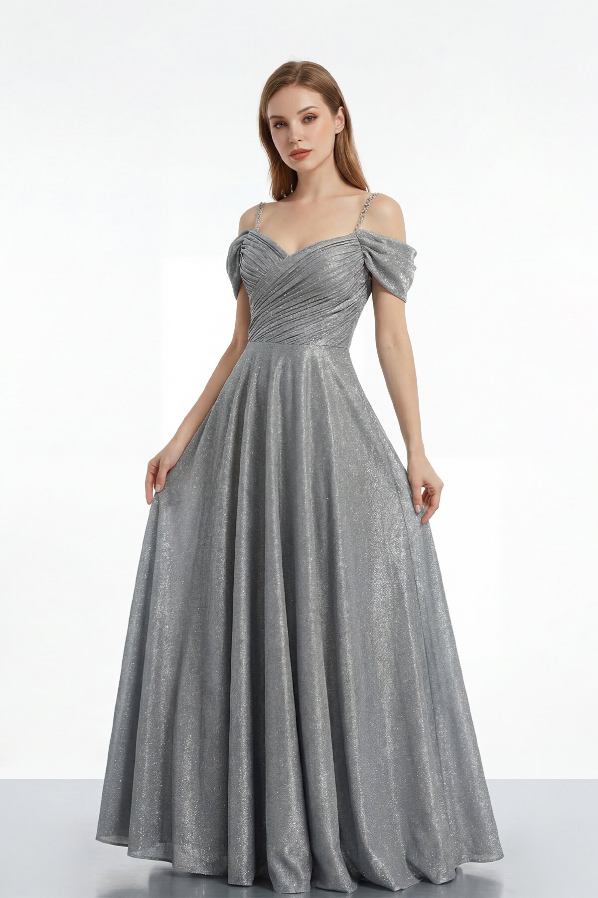 Zincir Askılı Parlak Uzun Abiye - 2034