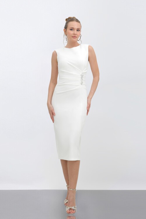 Broş Detaylı Kalem Elbise - 1792