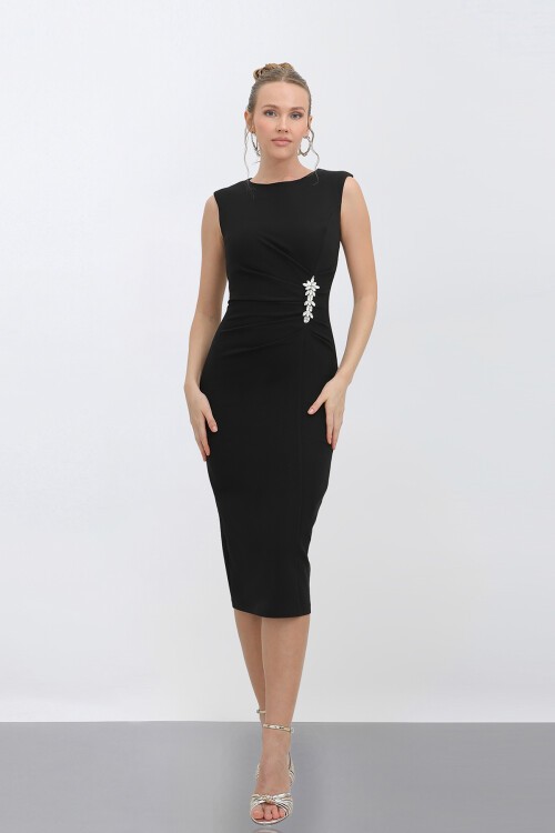 Broş Detaylı Kalem Elbise - 1792