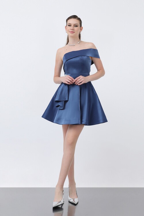 Broş Detaylı Mini Elbise - 1738