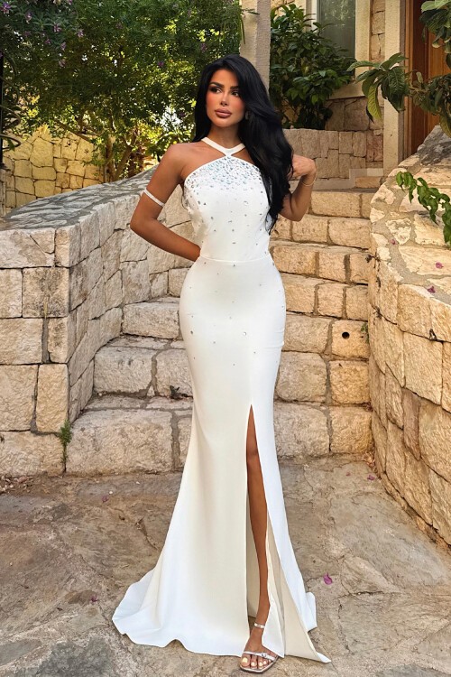 Halter Yaka Taş İşlemeli Yırtmaçlı Elbise - 1847