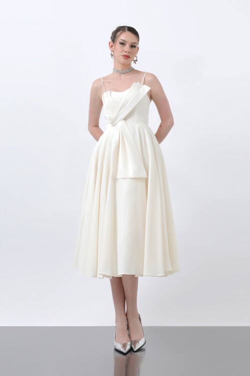 İnce Askılı Drape Detaylı Midi Elbise - 1878