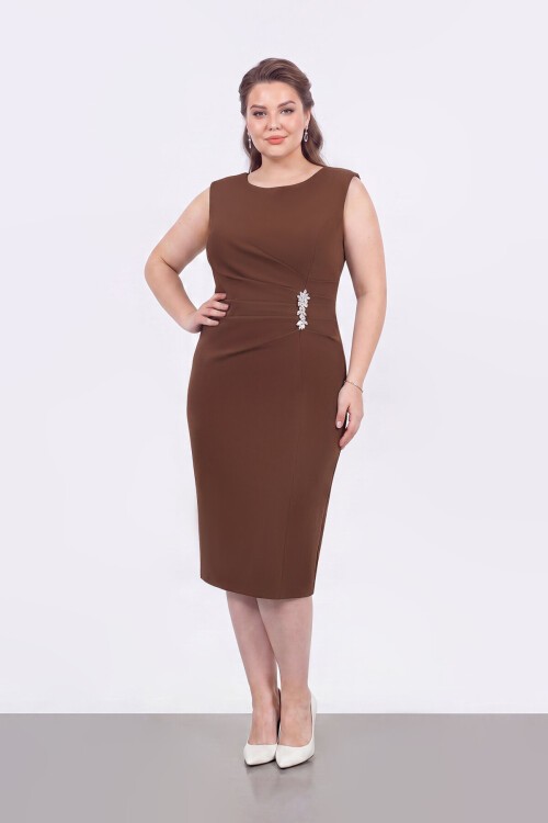 Broş Detaylı Midi Elbise - 1649