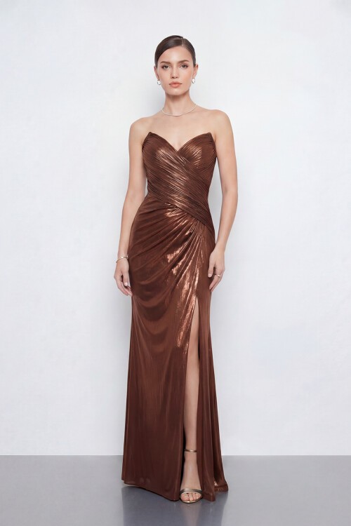 Drapeli Yırtmaçlı Straplez Abiye - 2102