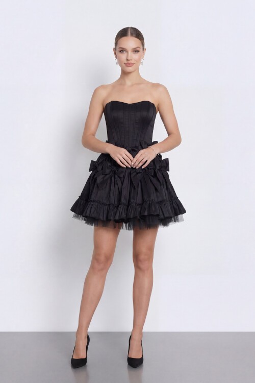 Fiyonk İşlemeli Straplez Korseli Mini Abiye - 2144