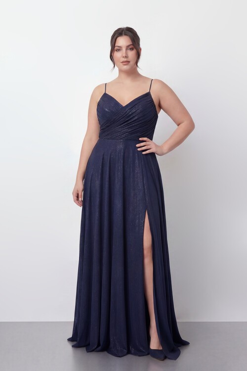 Işıltılı Büzgü Detaylı Büyük Beden Yırtmaçlı Elbise - 2057