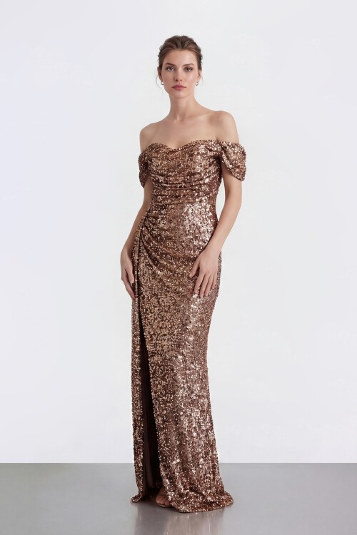 Işıltılı Payet Omzu Açık Drapeli Yırtmaçlı Abiye - 2134