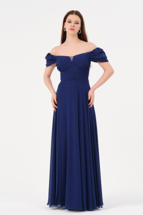 Kayık Yaka Drapeli Elbise - 1591