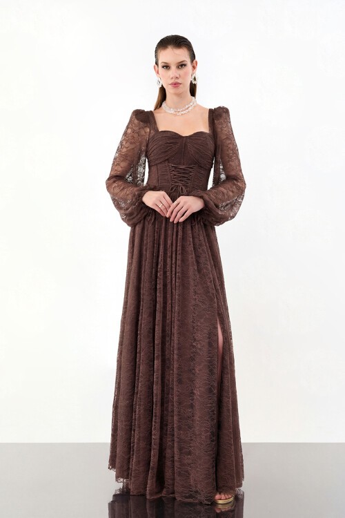 Korse Detaylı Dantelli Yırtmaçlı Elbise - 1946